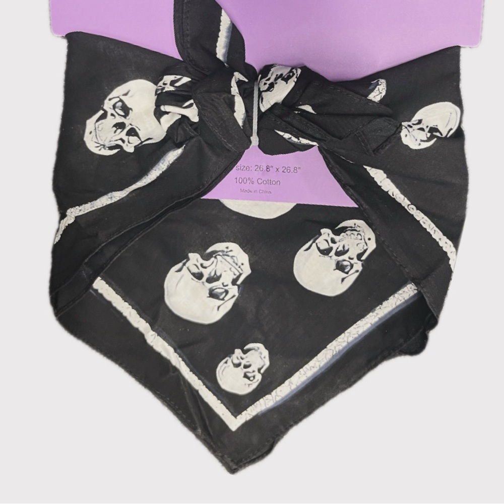 NWT ⚜️🖤⚜️ Piper K Halloween Skull Satin Bandana - Picture 5 of 10